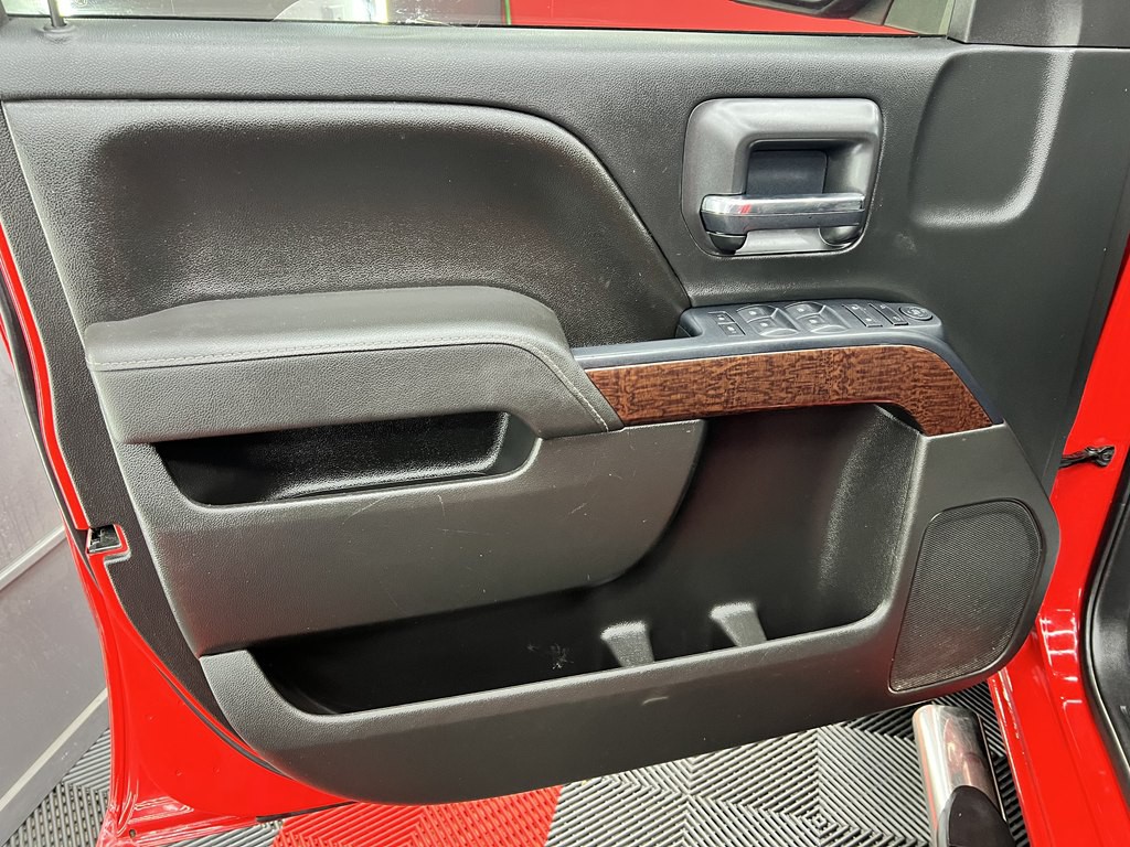 2017 GMC Sierra Image 8