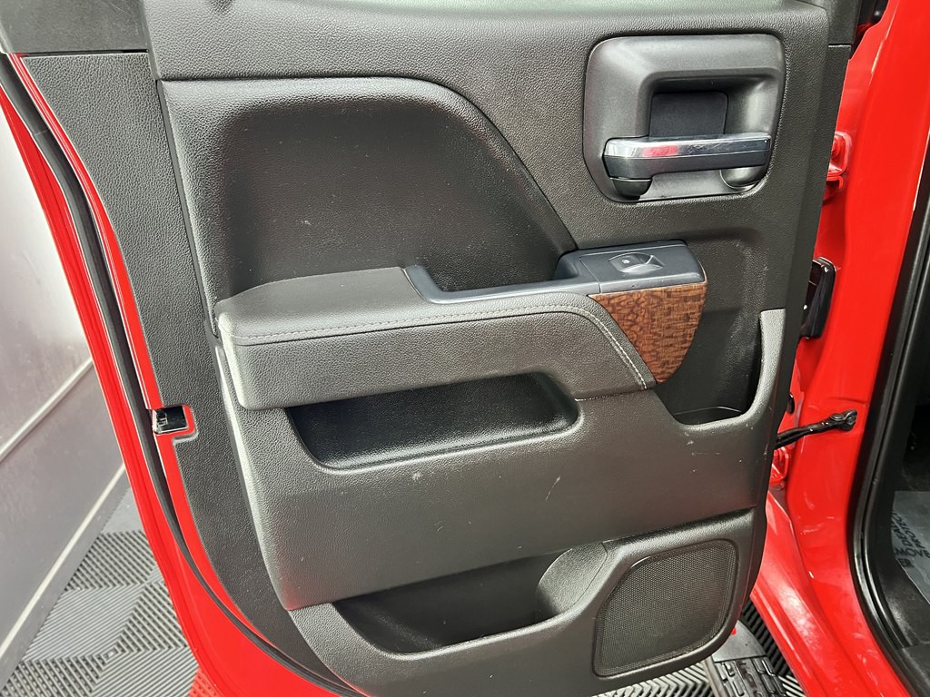 2017 GMC Sierra Image 11