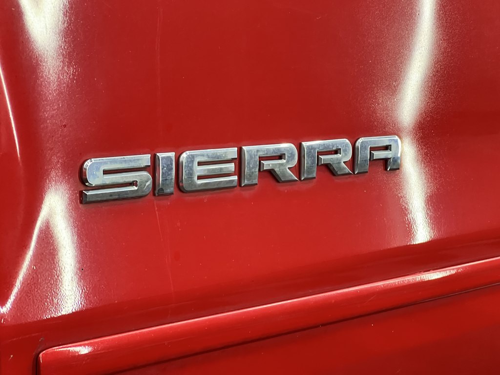 2017 GMC Sierra Image 27