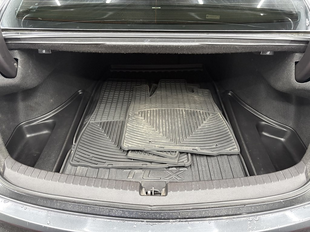 2015 Acura TL Image 32