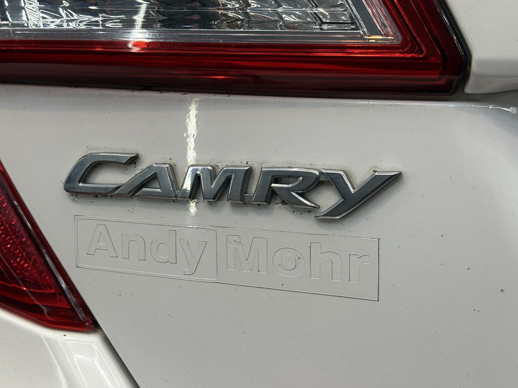 2012 Toyota Camry Image 24