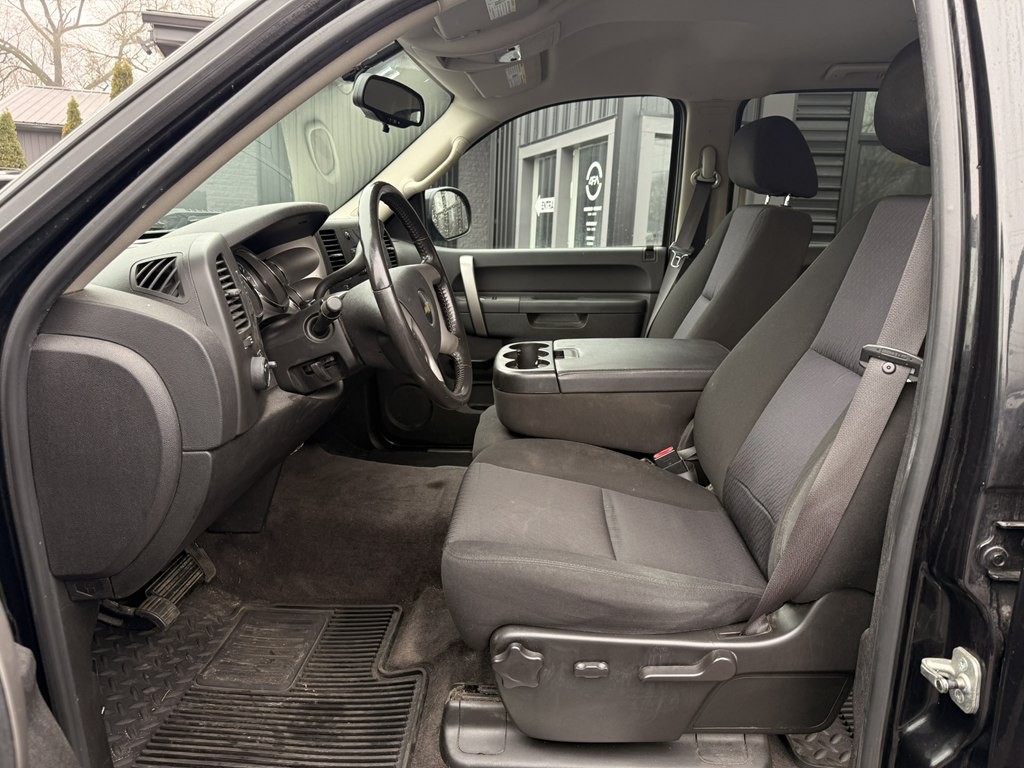 2010 Chevrolet Silverado 1500 Image 6