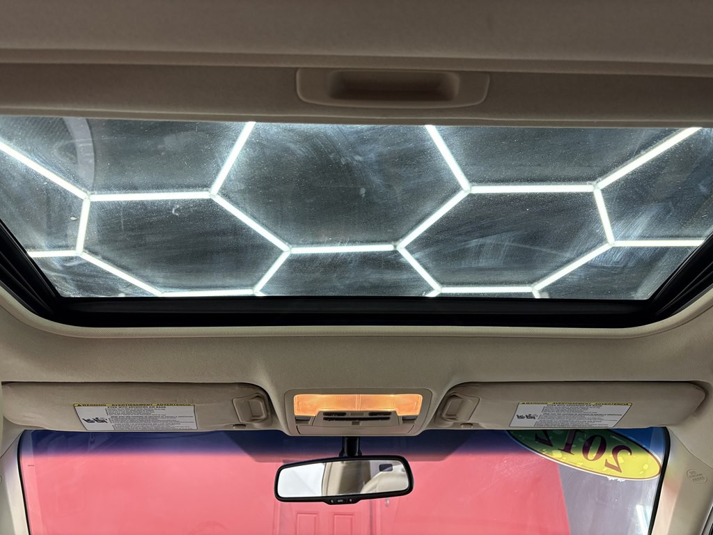 2012 Toyota Camry Image 11