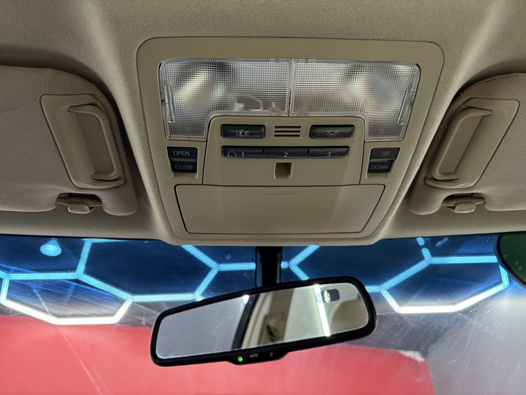 2012 Toyota Camry Image 23