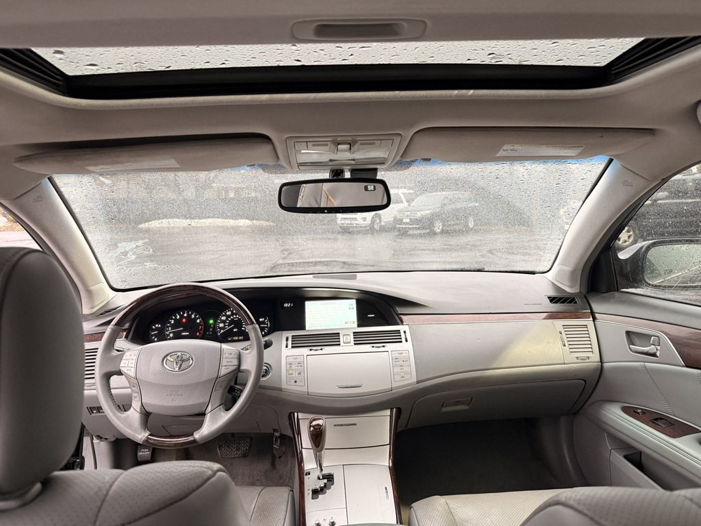 2009 Toyota Avalon Image 7