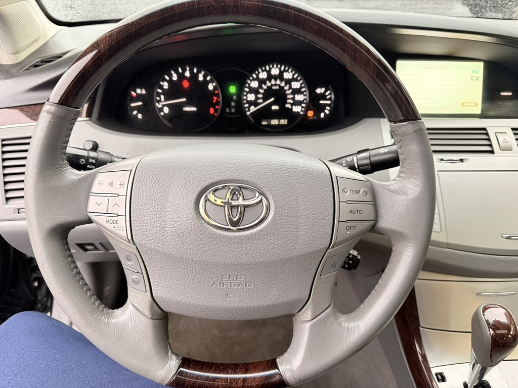 2009 Toyota Avalon Image 8