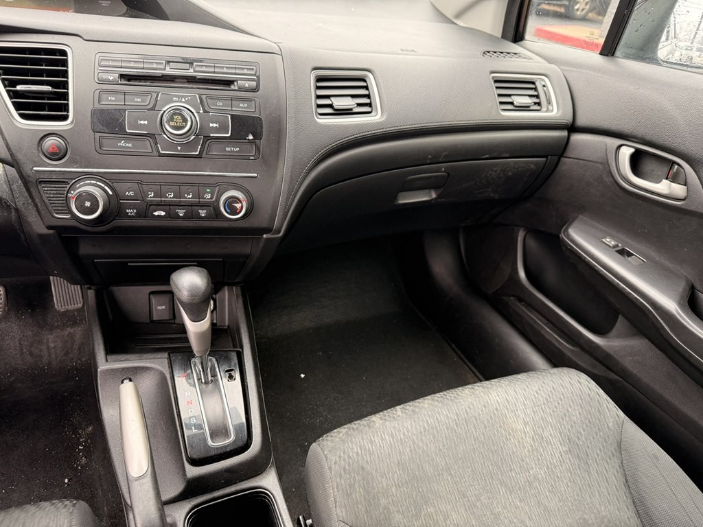2015 Honda Civic Image 13