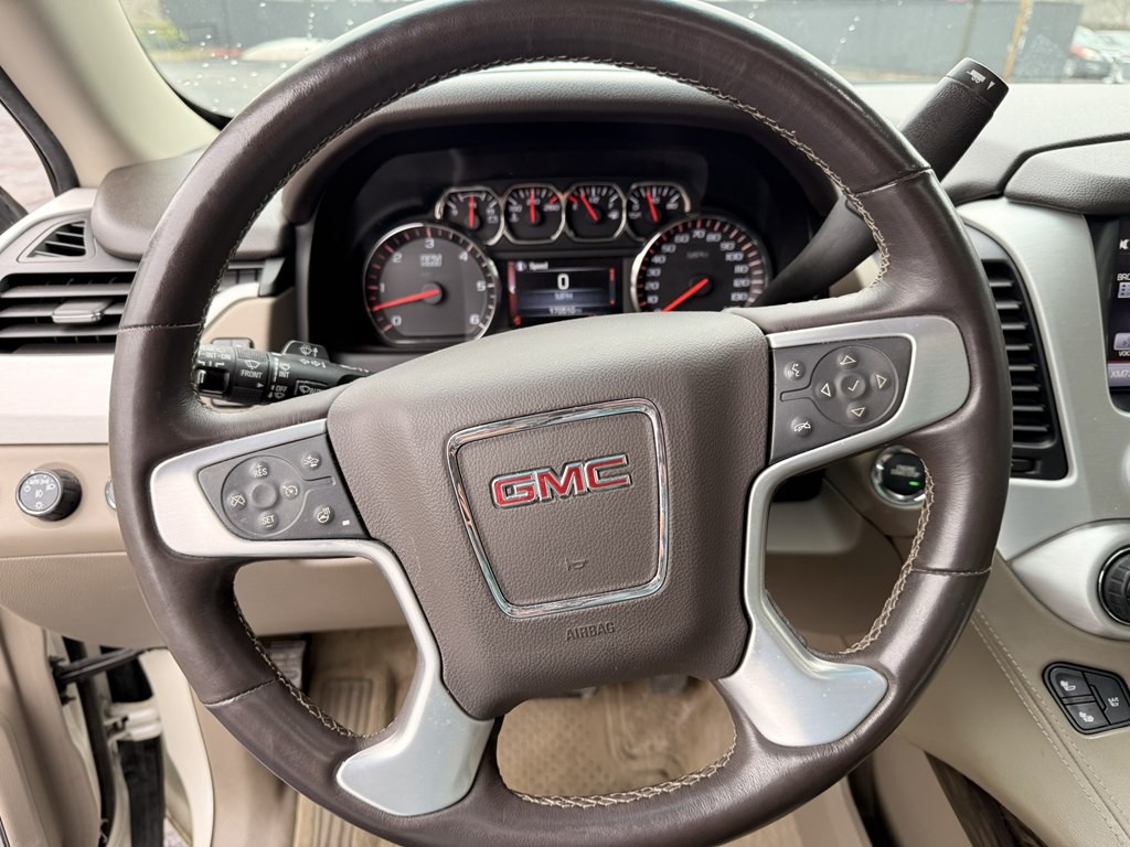2015 GMC Yukon Image 8
