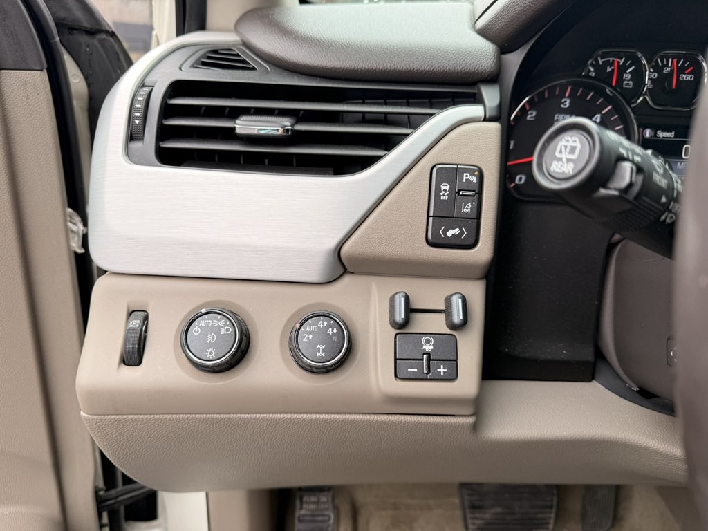 2015 GMC Yukon Image 10