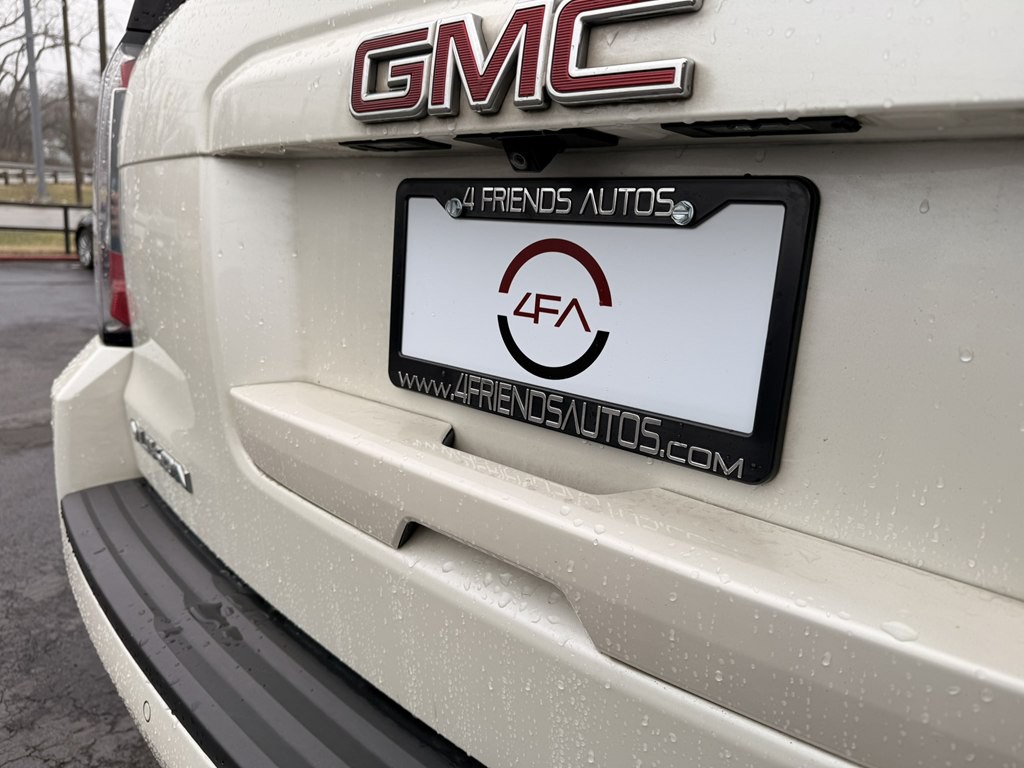 2015 GMC Yukon Image 18