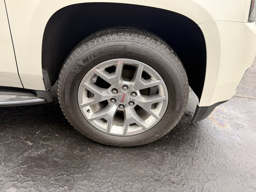 2015 GMC Yukon Image 20