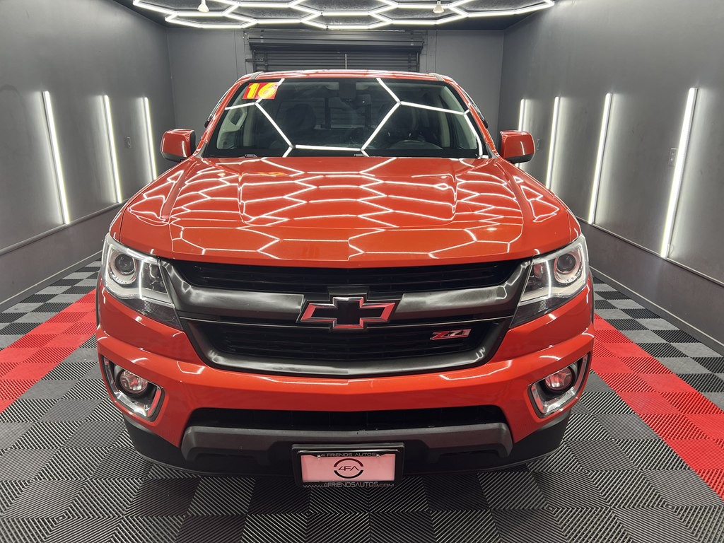 2016 Chevrolet Colorado Image 2