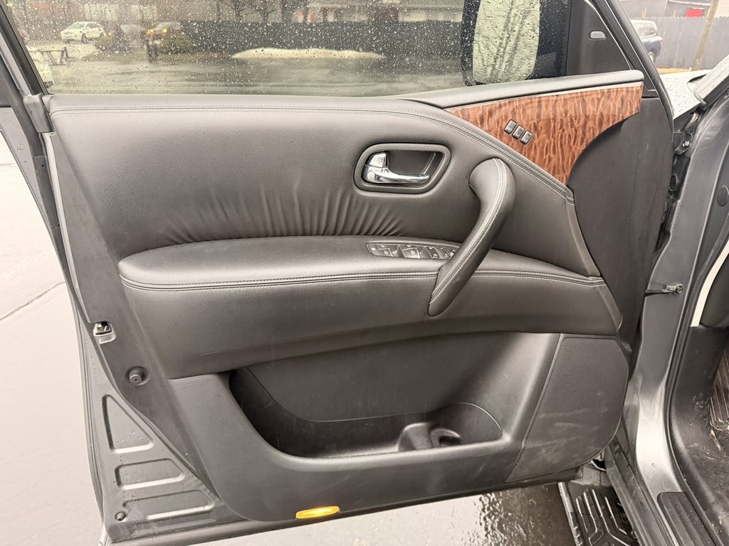 2018 Nissan Armada Image 5