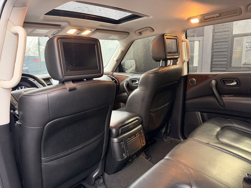2018 Nissan Armada Image 17