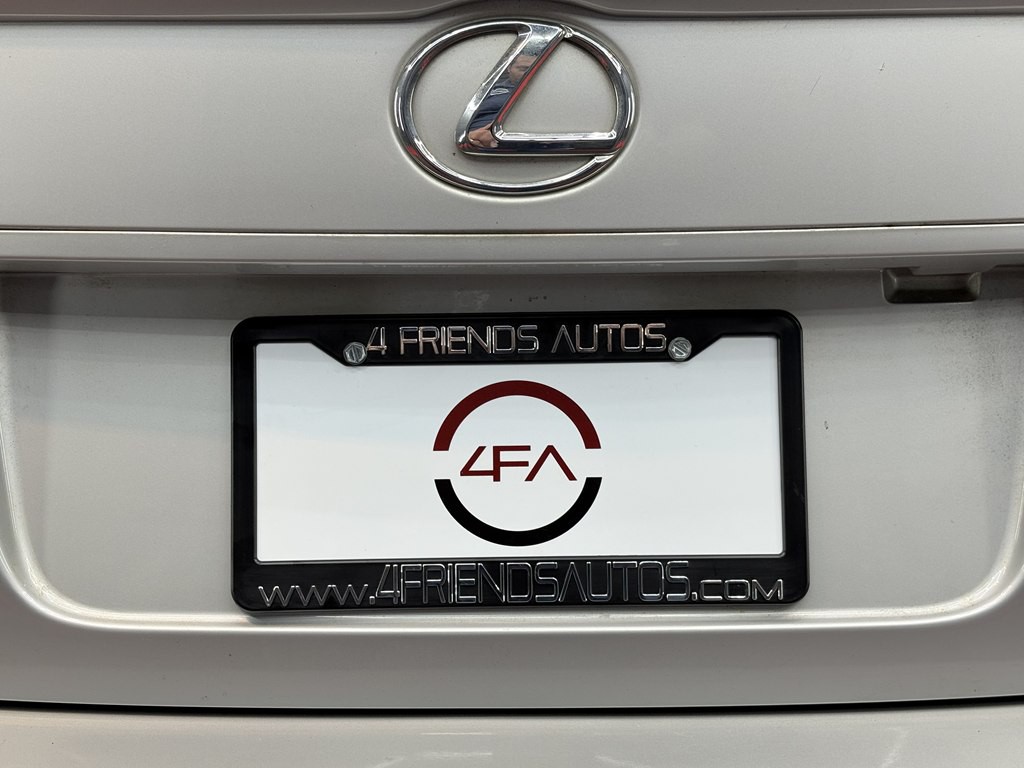 2011 Lexus IS Image 27