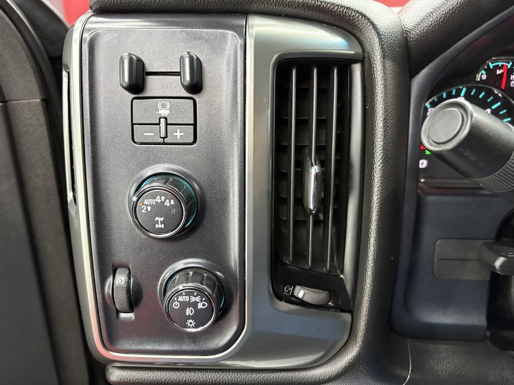 2018 Chevrolet Silverado 1500 Image 20