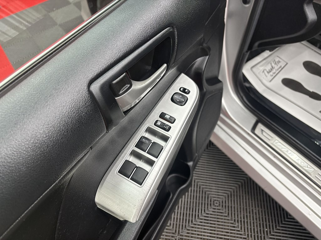 2014 Toyota Camry Image 8