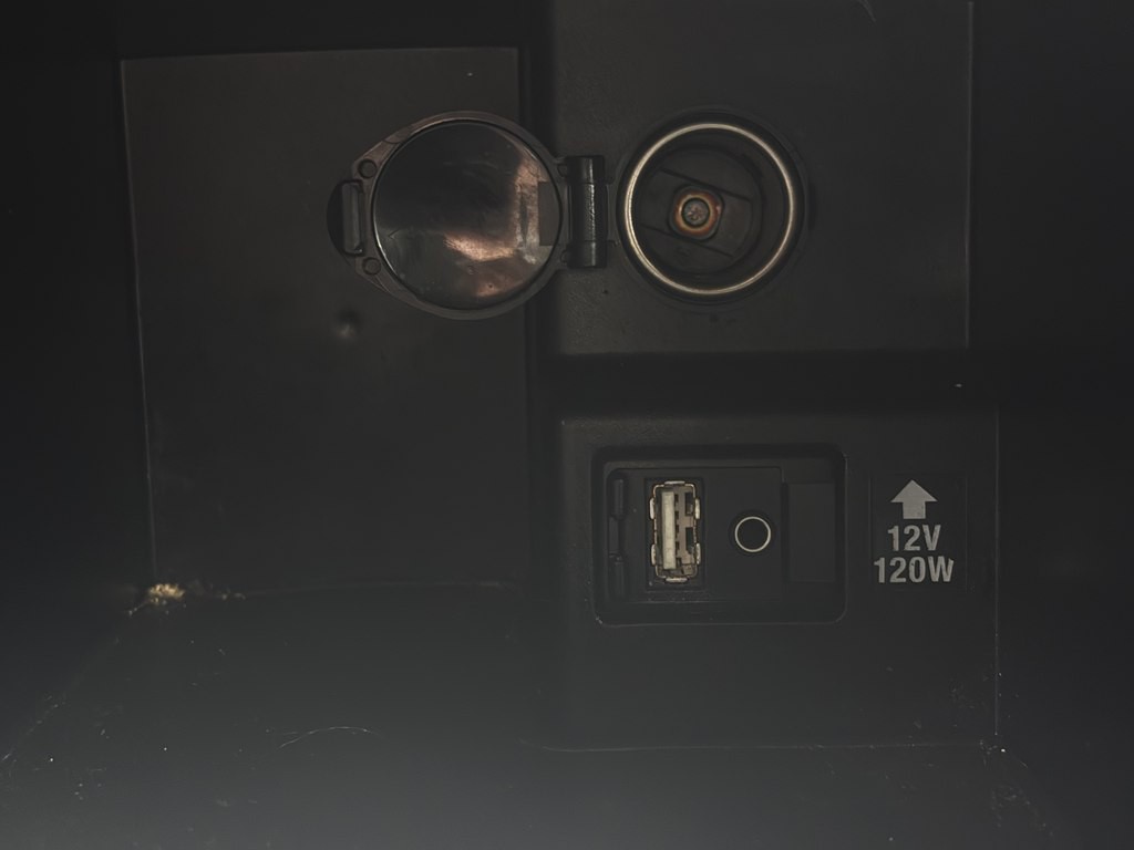 2014 Toyota Camry Image 18