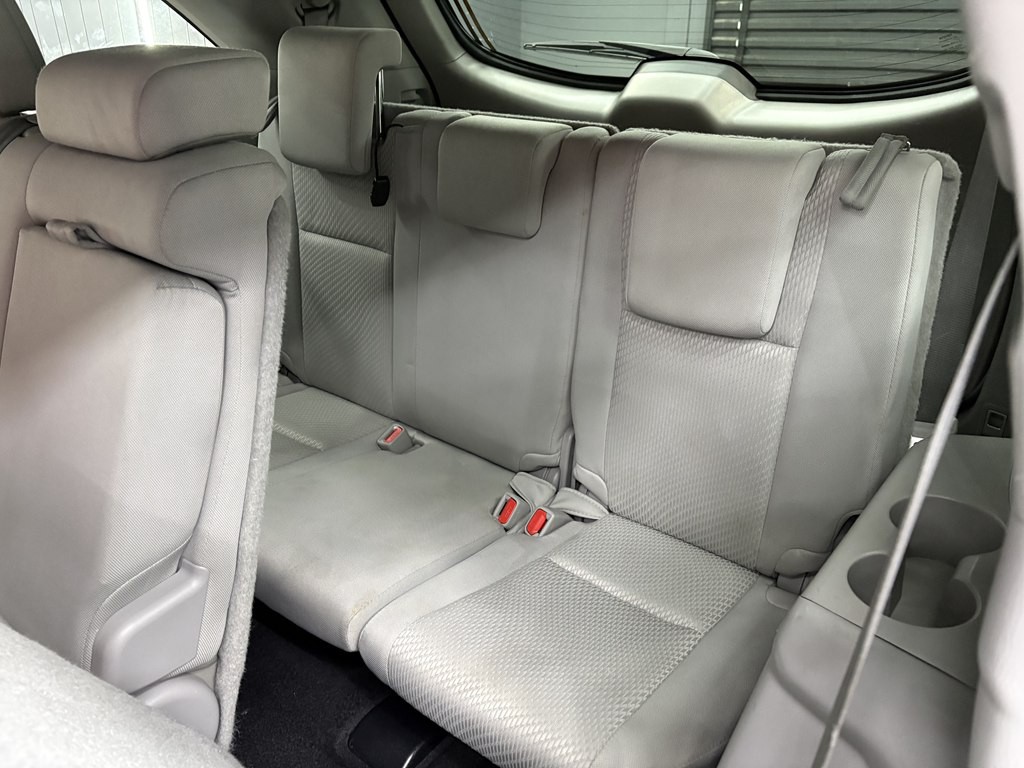 2017 Toyota Highlander Image 12