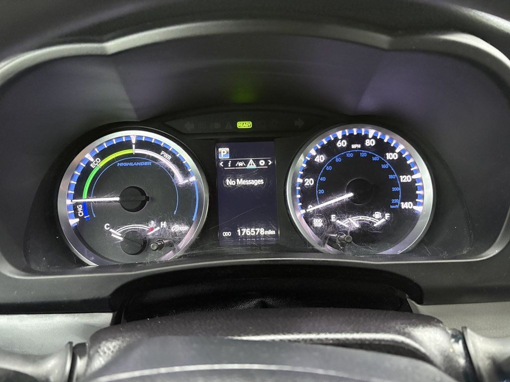 2017 Toyota Highlander Image 20