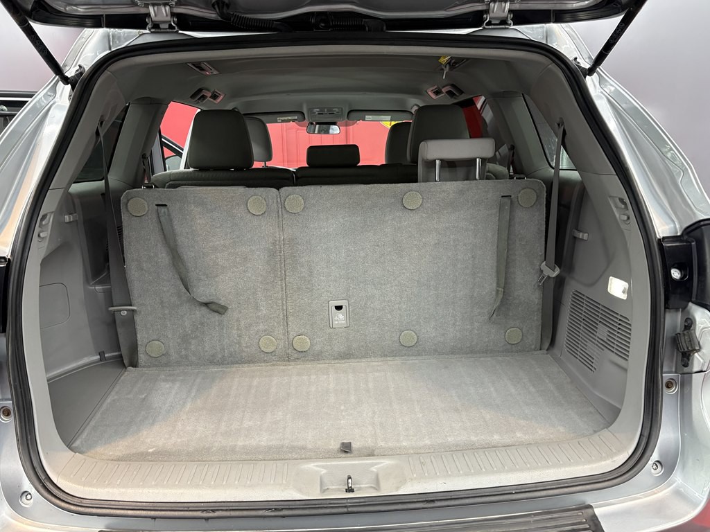 2017 Toyota Highlander Image 30