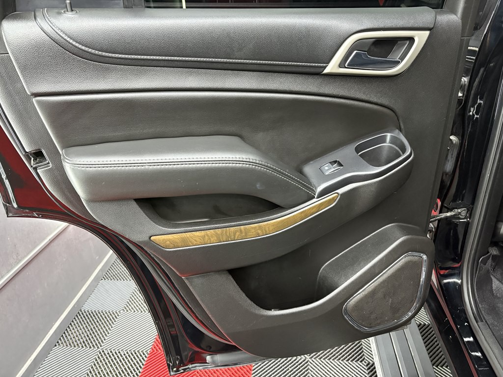 2018 GMC Yukon Image 10