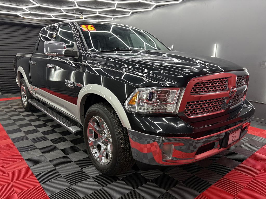 2016 RAM 1500 Image 3