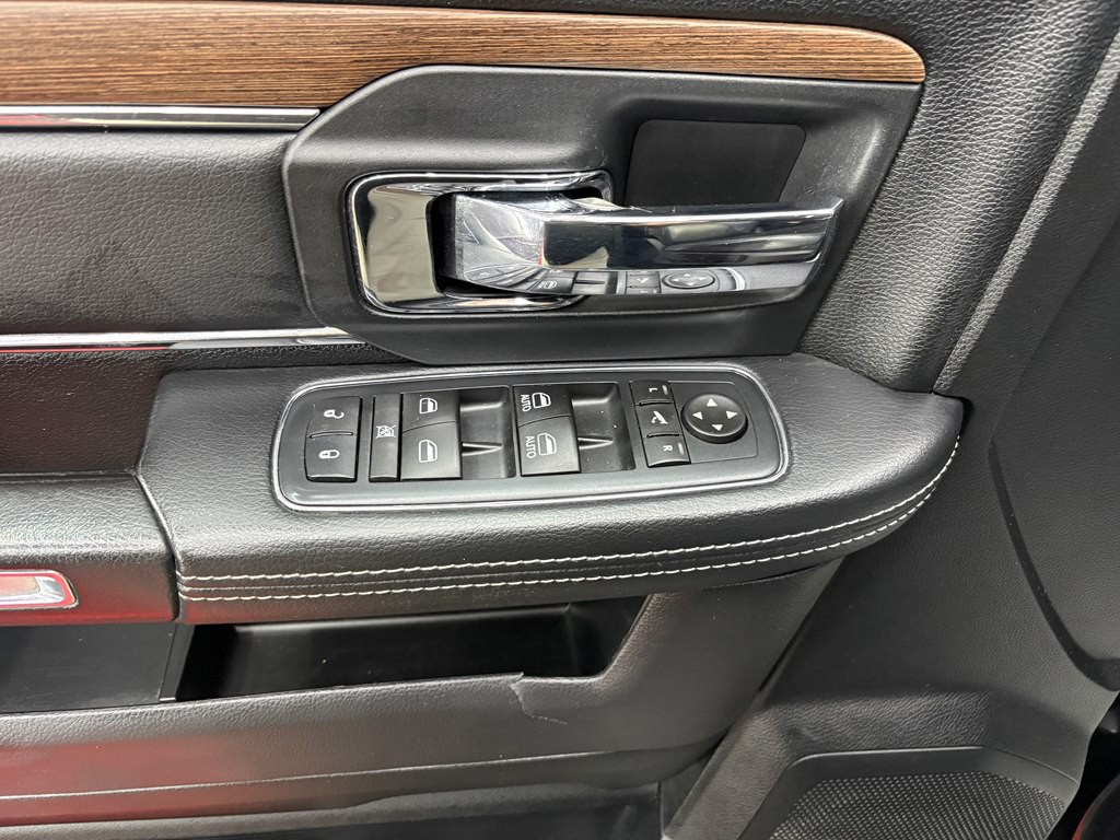 2016 RAM 1500 Image 8