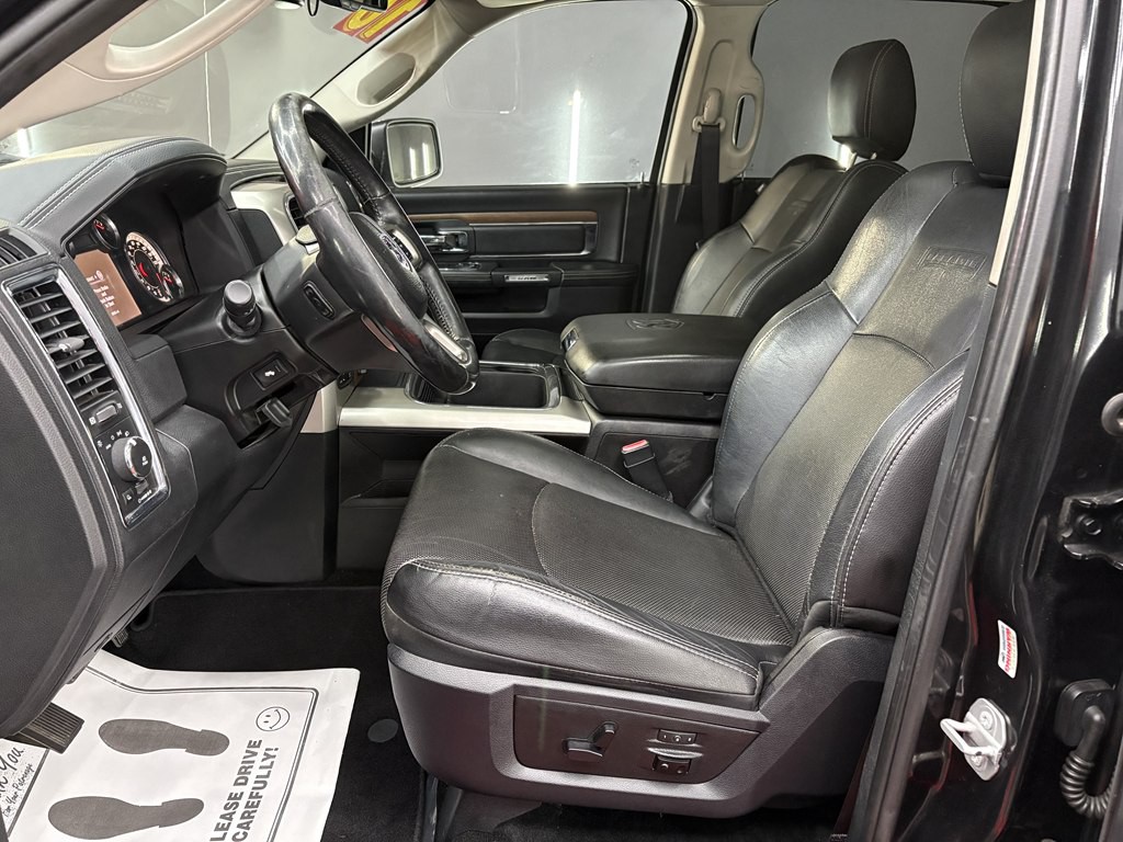 2016 RAM 1500 Image 9