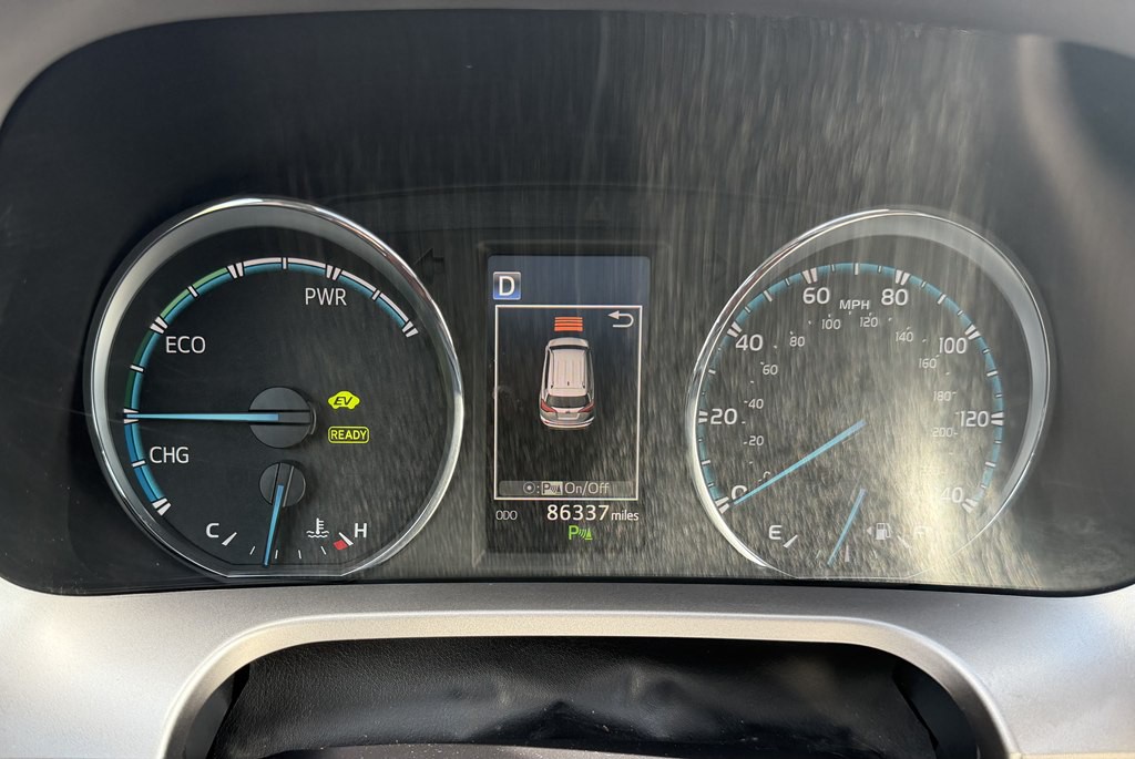 2016 Toyota Rav4 Image 17