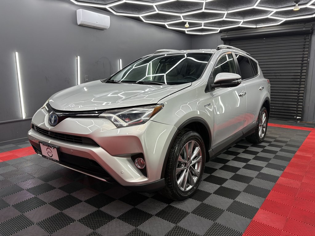 2016 Toyota Rav4 Image 1