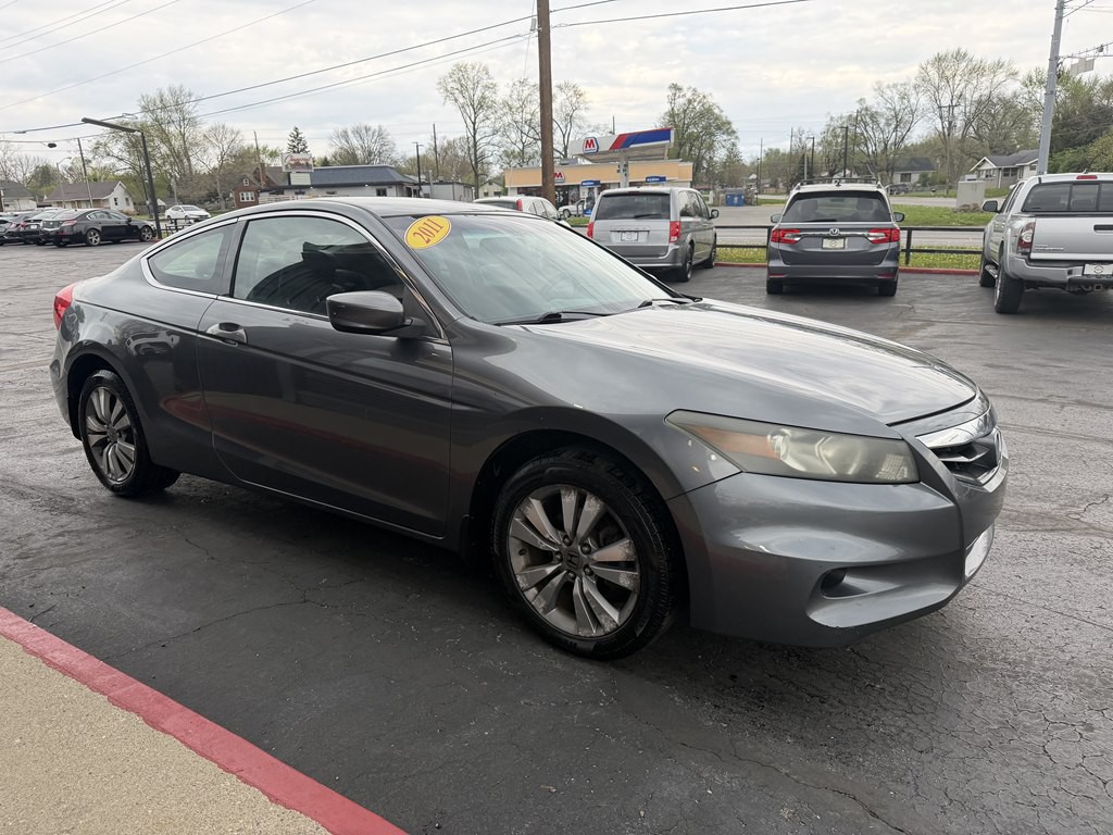 2011 Honda Accord Image 3