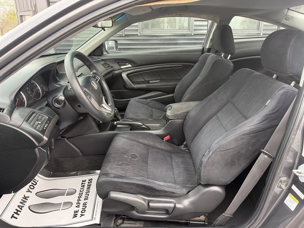 2011 Honda Accord Image 10