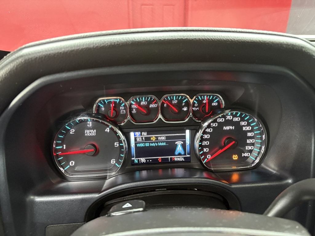 2017 Chevrolet Silverado 1500 Image 18