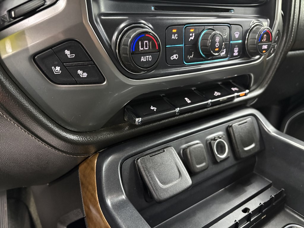 2017 Chevrolet Silverado 1500 Image 21