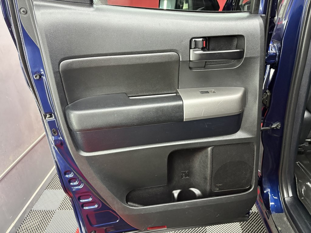 2012 Toyota Tundra Image 9