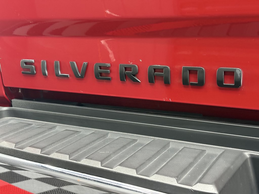 2015 Chevrolet Silverado 1500 Image 28