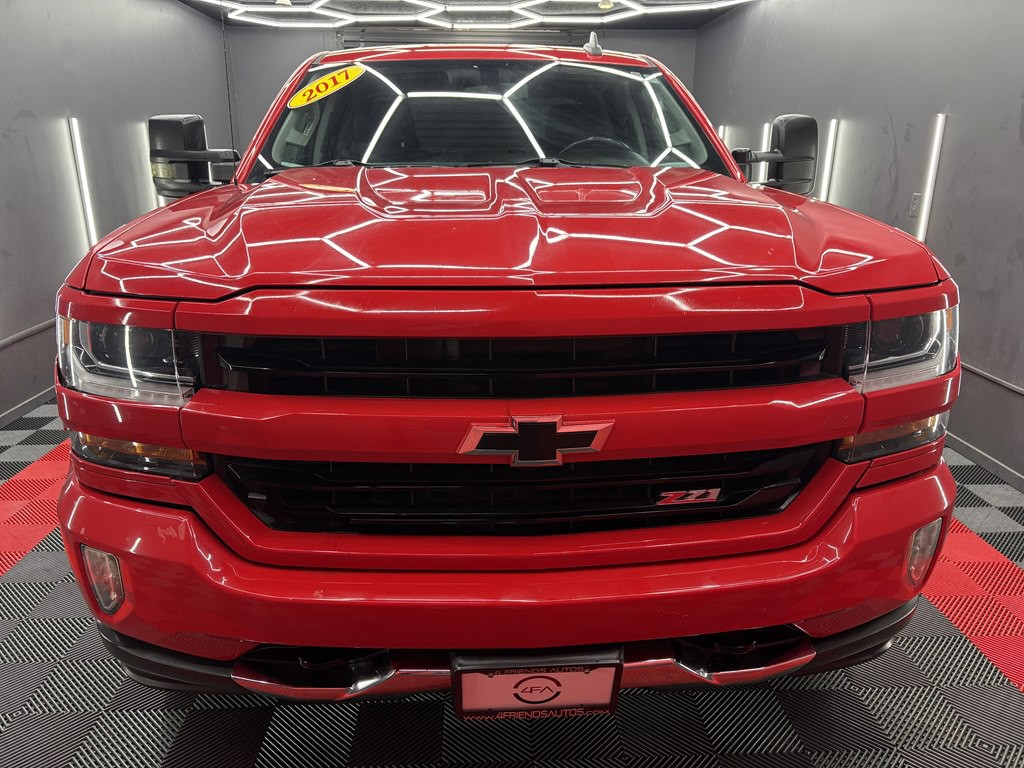 2017 Chevrolet Silverado 1500 Image 2