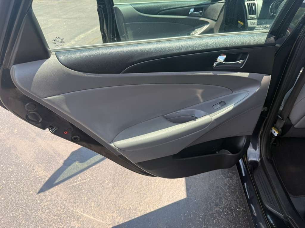 2013 Hyundai Sonata Image 7