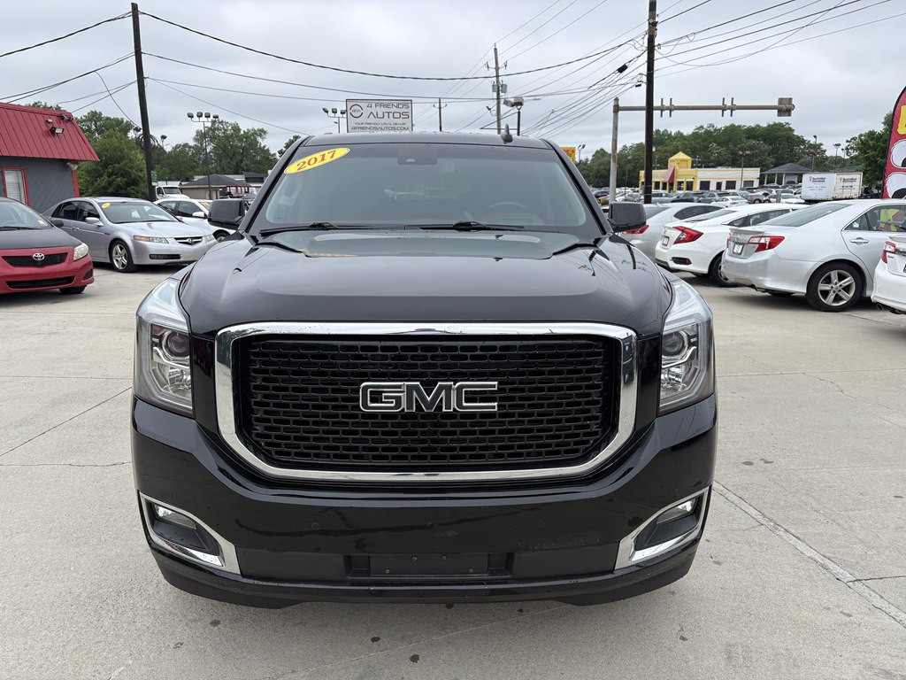 2017 GMC Yukon Image 2