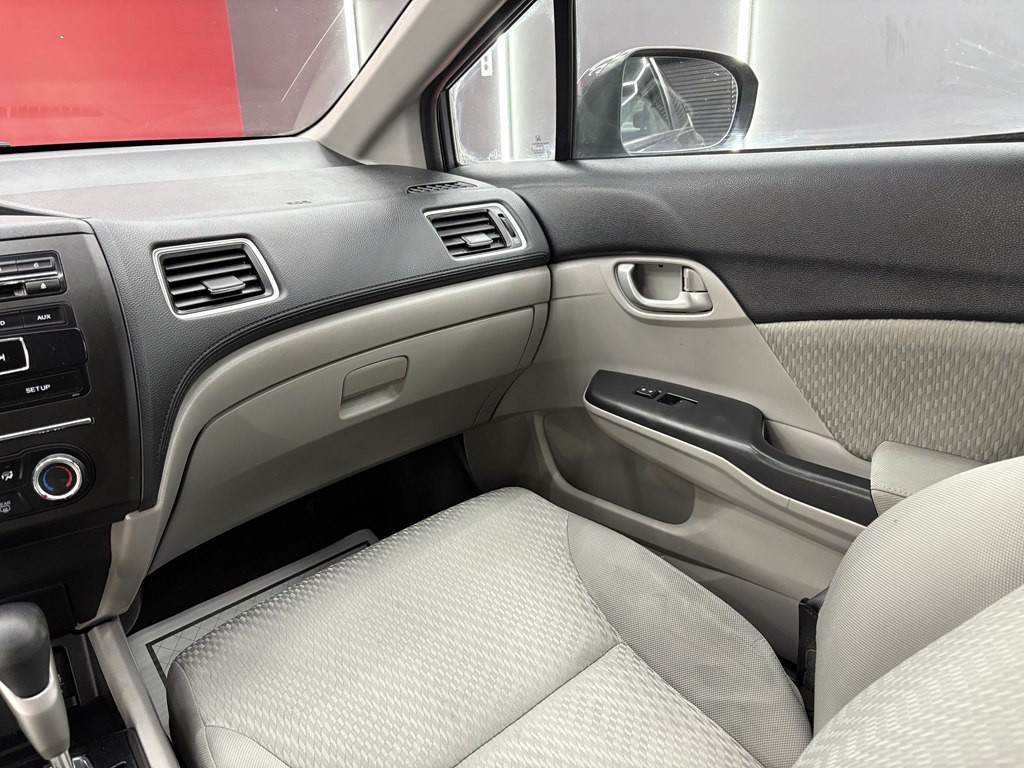 2014 Honda Civic Image 13