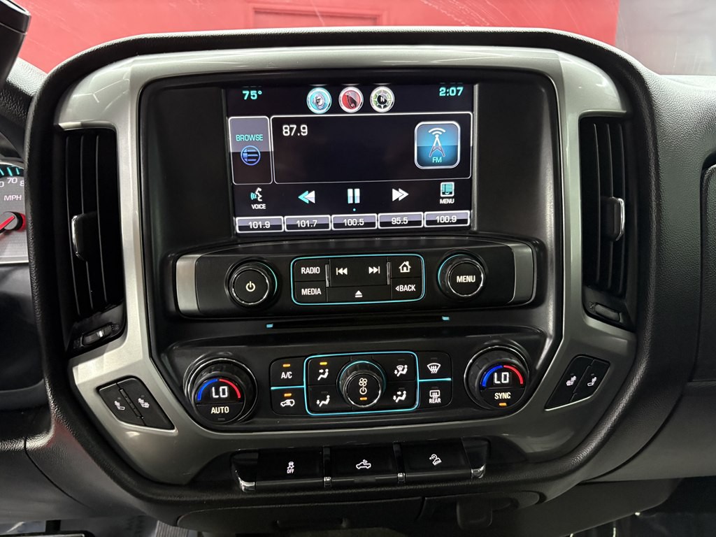 2015 Chevrolet Silverado 1500 Image 18