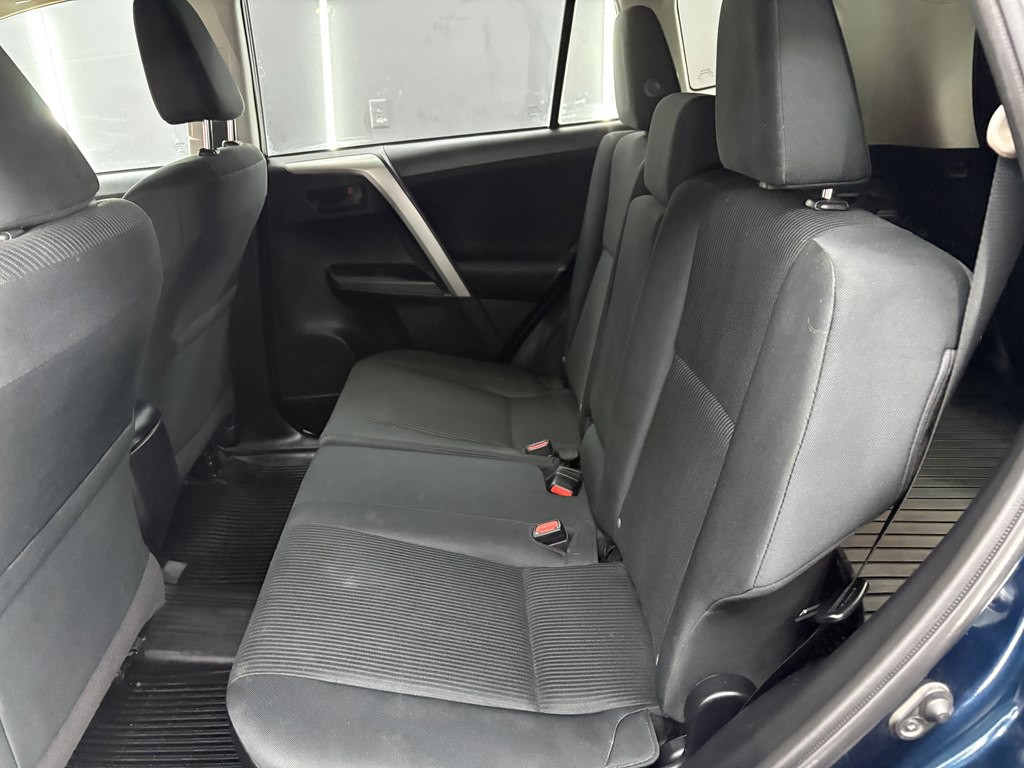 2017 Toyota Rav4 Image 10