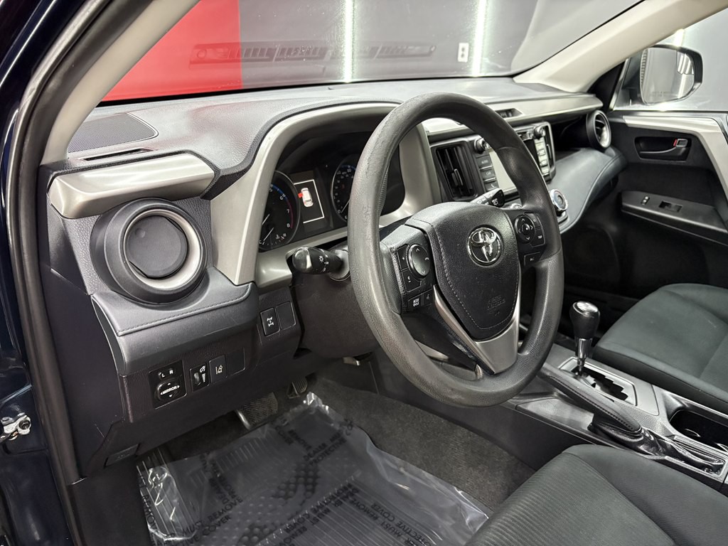 2017 Toyota Rav4 Image 12