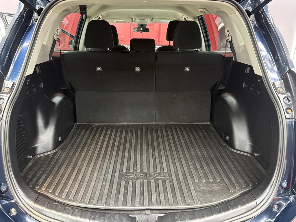 2017 Toyota Rav4 Image 24