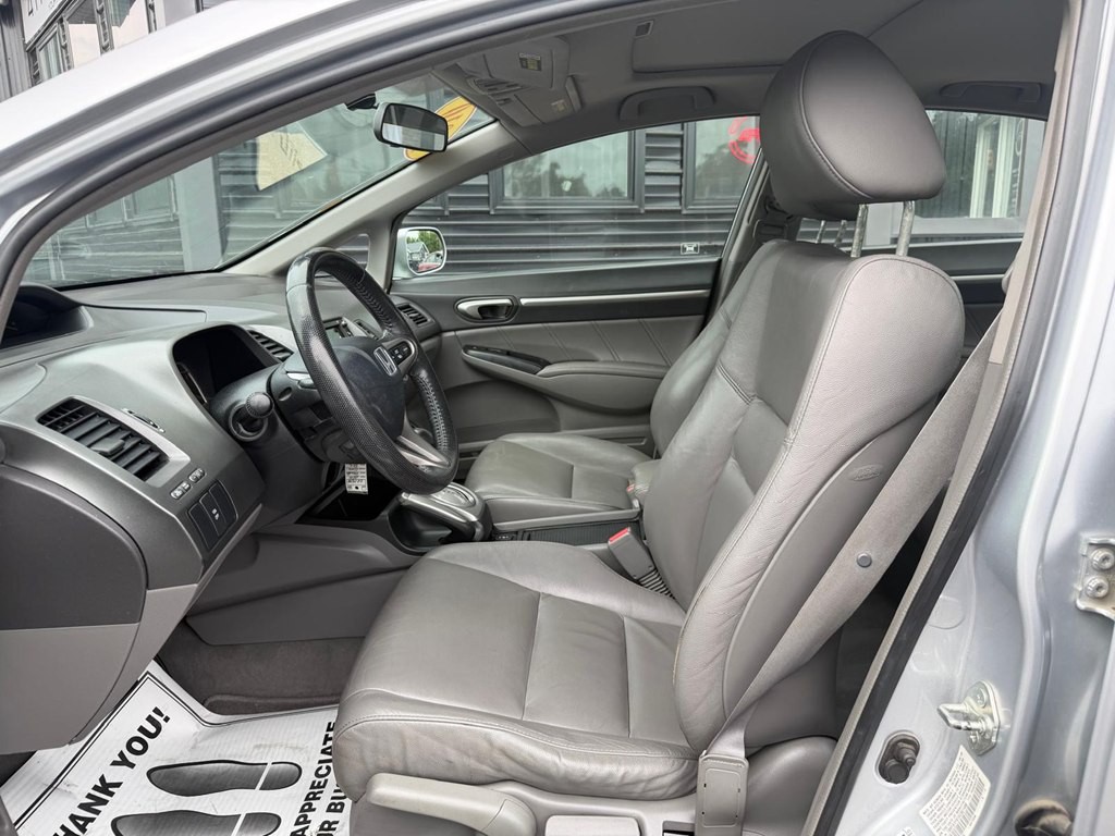 2010 Honda Civic Image 8
