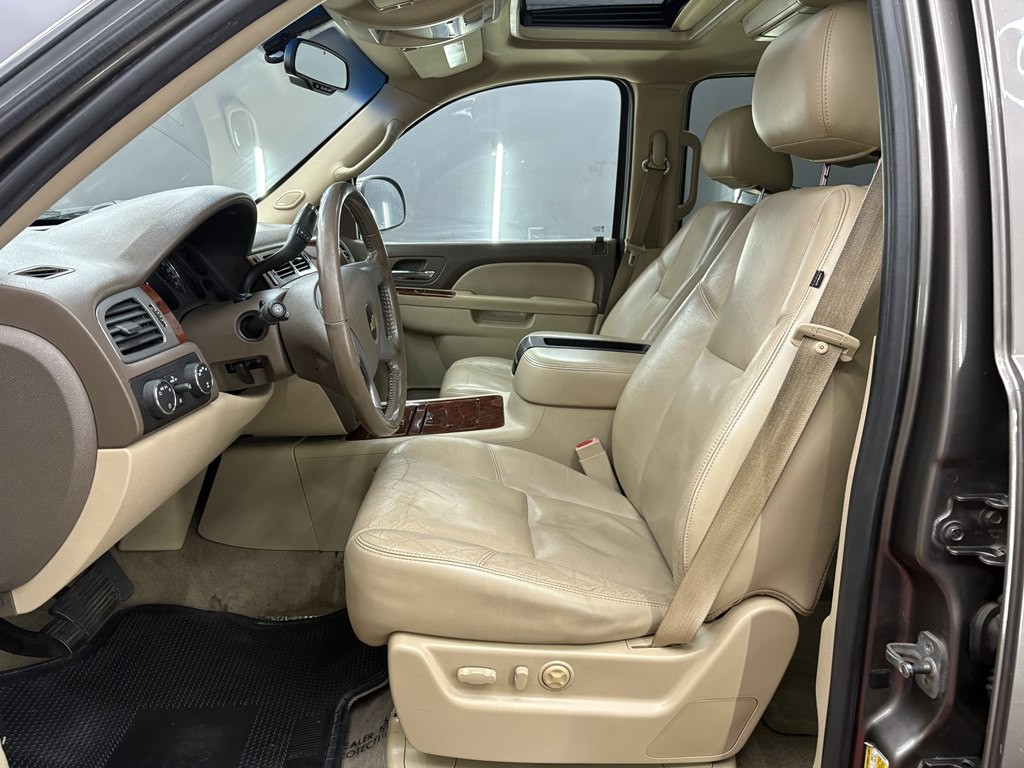 2011 Chevrolet Tahoe Image 9