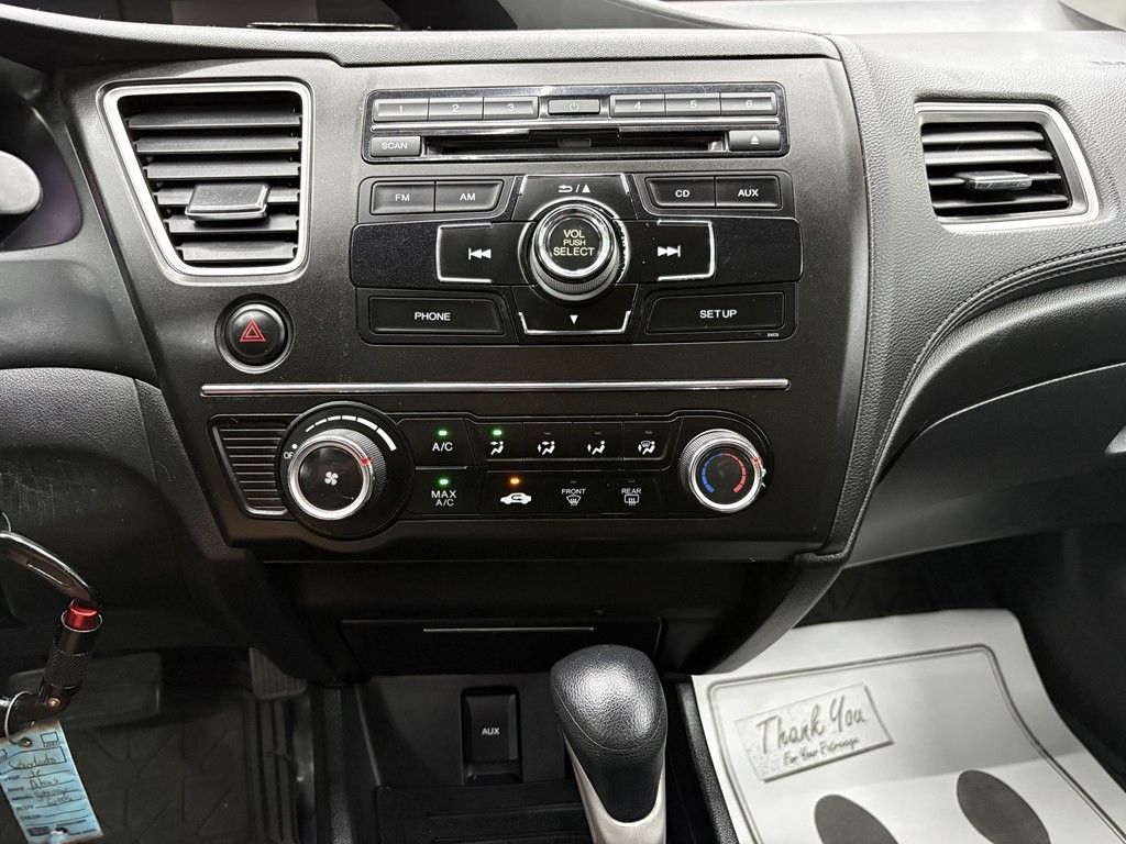 2015 Honda Civic Image 17