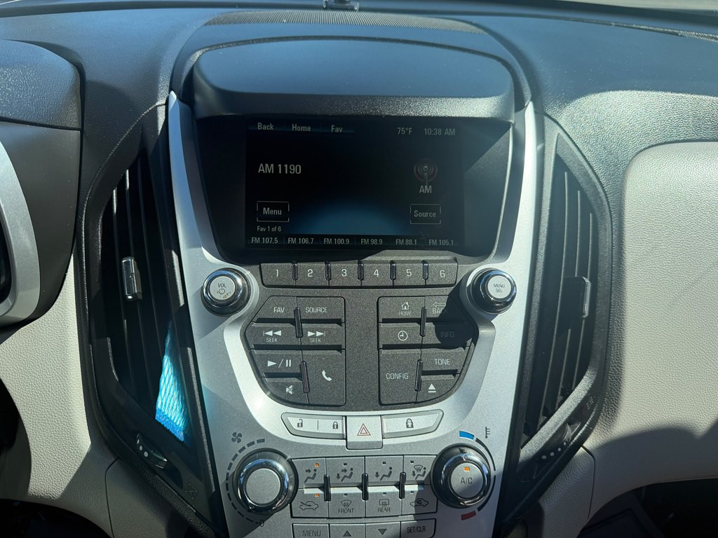 2015 Chevrolet Equinox Image 21