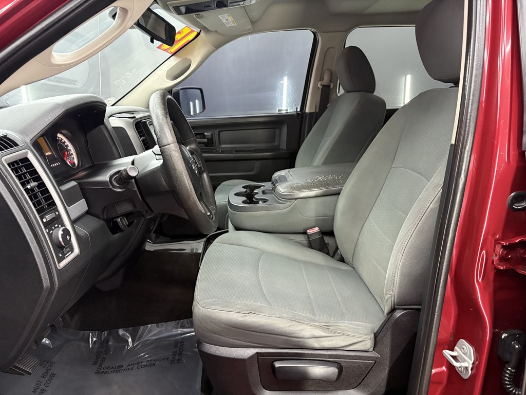2015 RAM 1500 Image 9